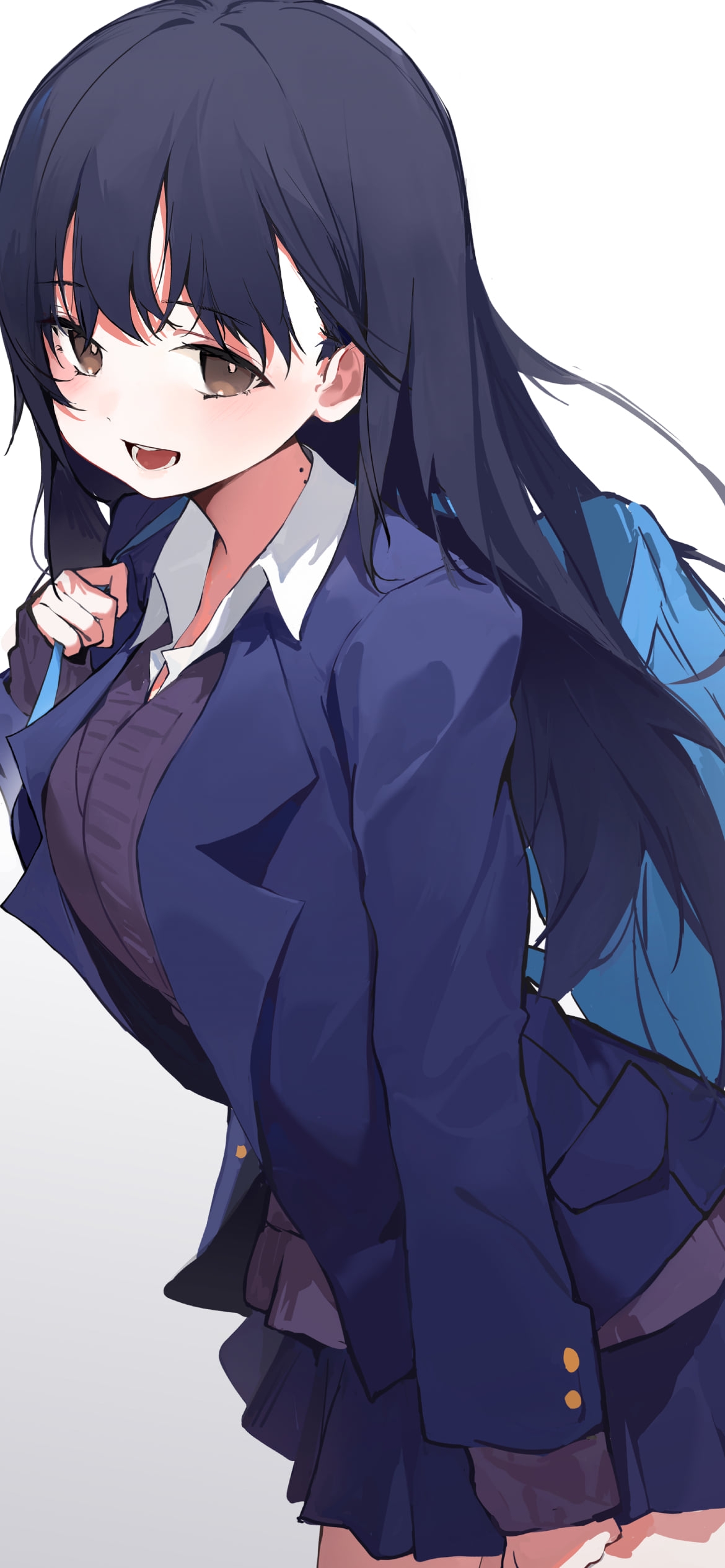 青いリュックを持つ山田杏奈 / 僕ヤバ / 僕の心のヤバイやつの1170 x 2532 / スマホ壁紙