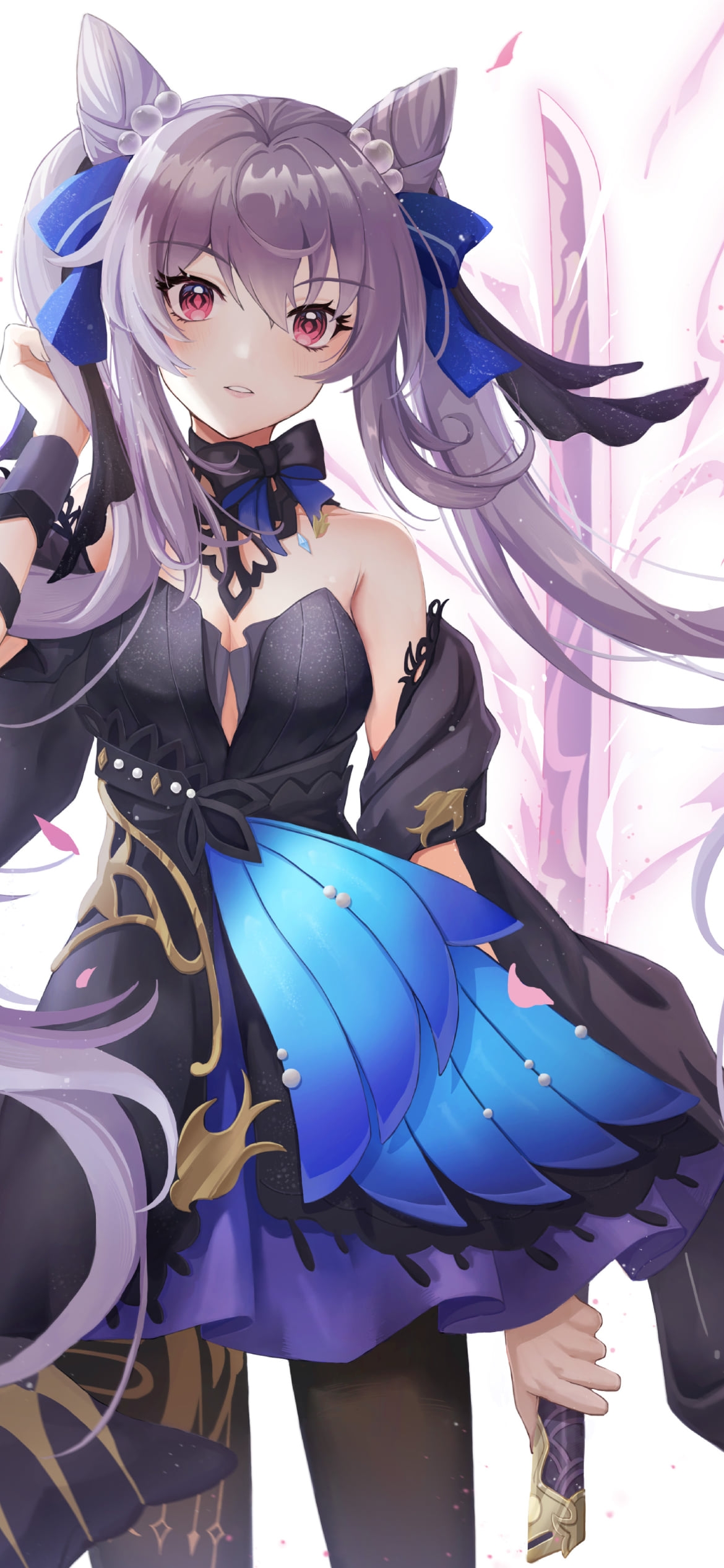 大きな刀を逆手で持つ可愛い刻晴 / 原神の1170 x 2532 / スマホ壁紙