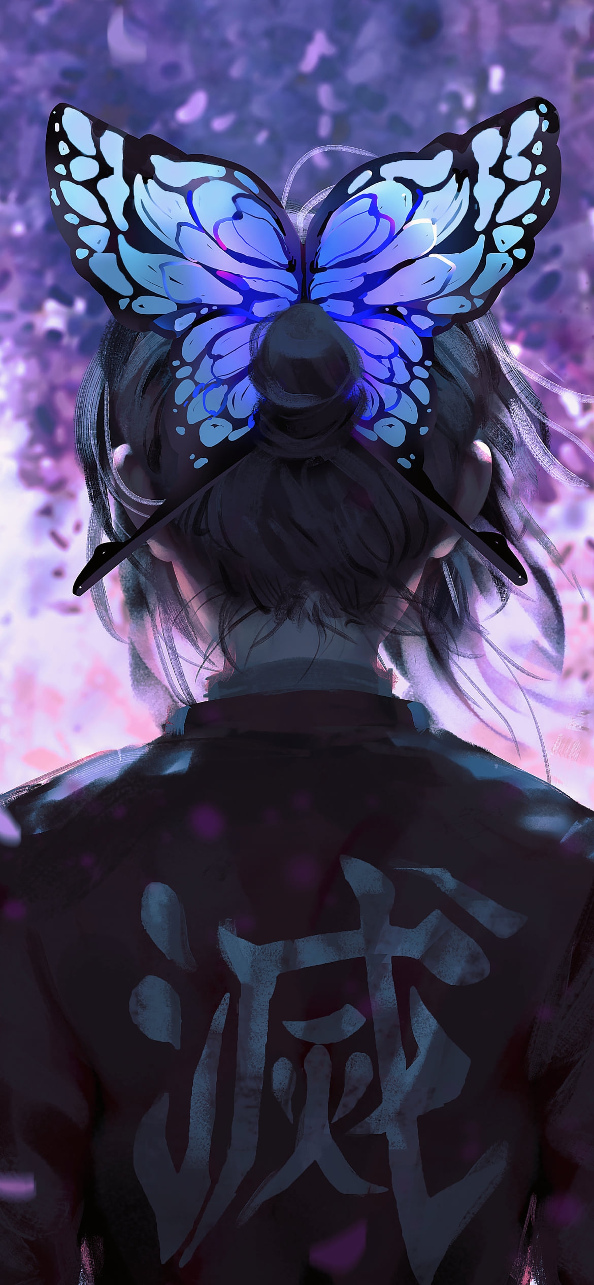 胡蝶しのぶ / 後ろ姿 / 青いアゲハ蝶 / 鬼滅の刃の1170 x 2532 / スマホ壁紙