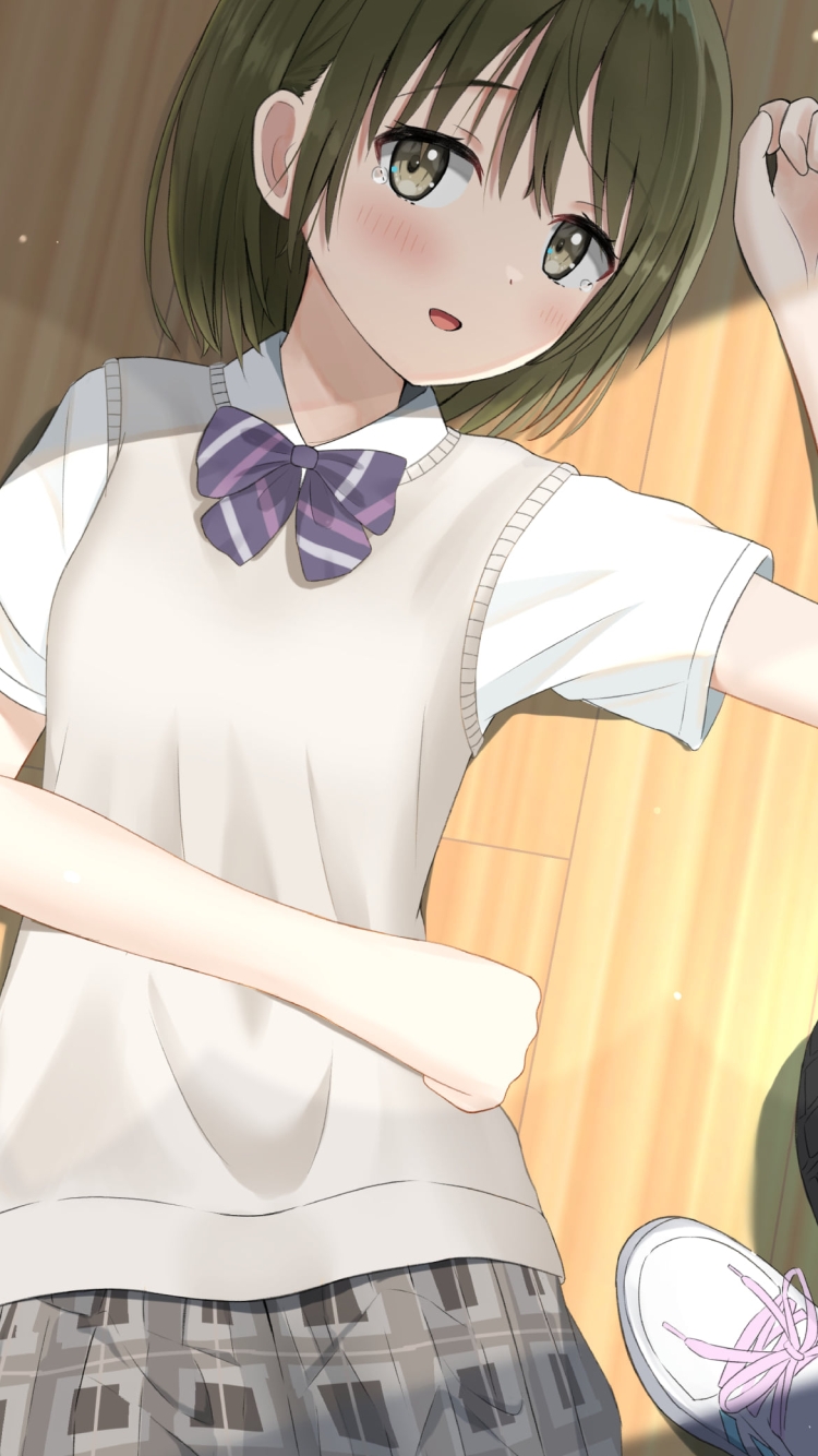 フローリングで仰向けに寝る可愛い七草にちか(ななくさ にちか) / アディダスの靴 / アイドルマスターシャイニーカラーズの750 x 1334 / スマホ壁紙