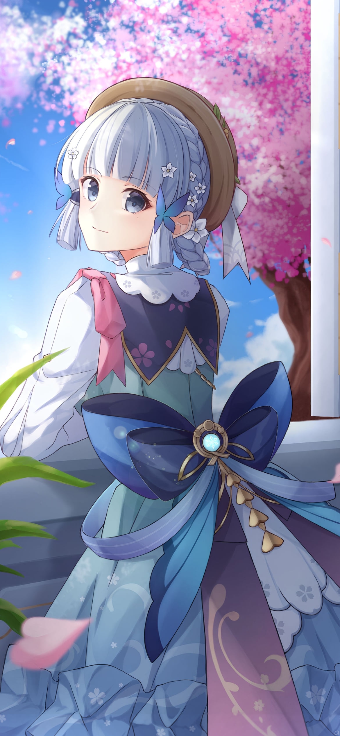窓辺でこちらに振り返る神里綾華 / 桜の花 / 白い壁 / 原神の1170 x 2532 / スマホ壁紙