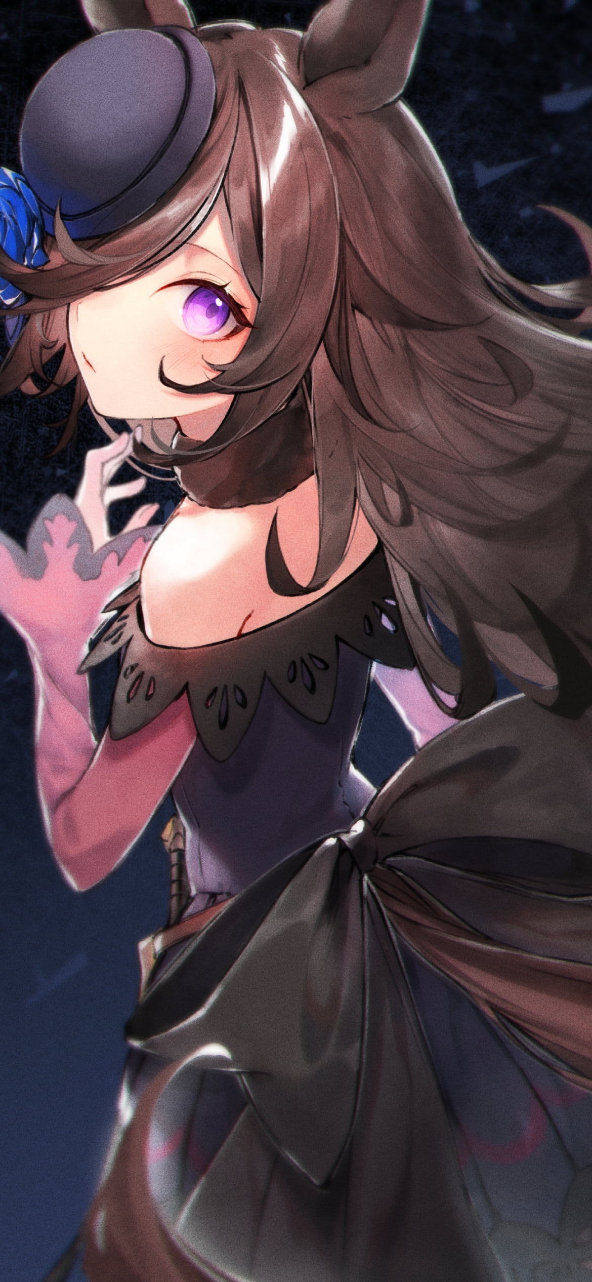 黒いドレスを着た大人びたライスシャワー / ウマ娘の1170 x 2532 / スマホ壁紙