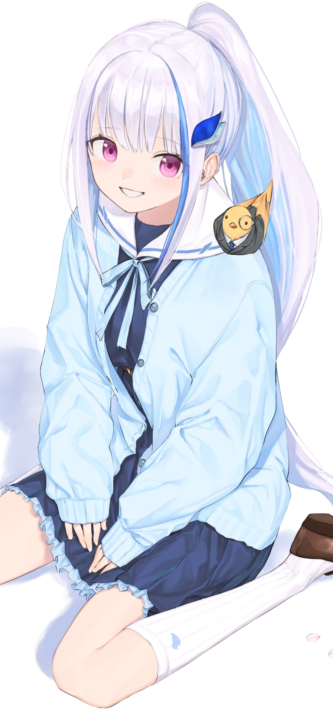地べたに座り込んで笑うリゼ・ヘルエスタ / セバスチャン・ピヨードル / にじさんじ / バーチャルYouTuber / Vtuberの1170 x 2532 / スマホ壁紙