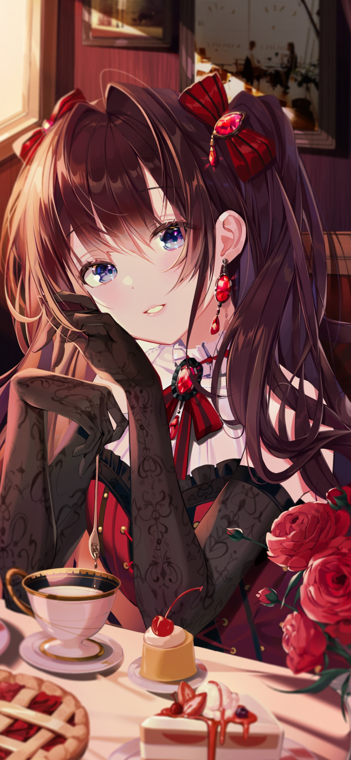 スプーンを持ち微笑む一ノ瀬志希 / 苺のショートケーキ / アイドルマスターシンデレラガールズの1170 x 2532 / スマホ壁紙