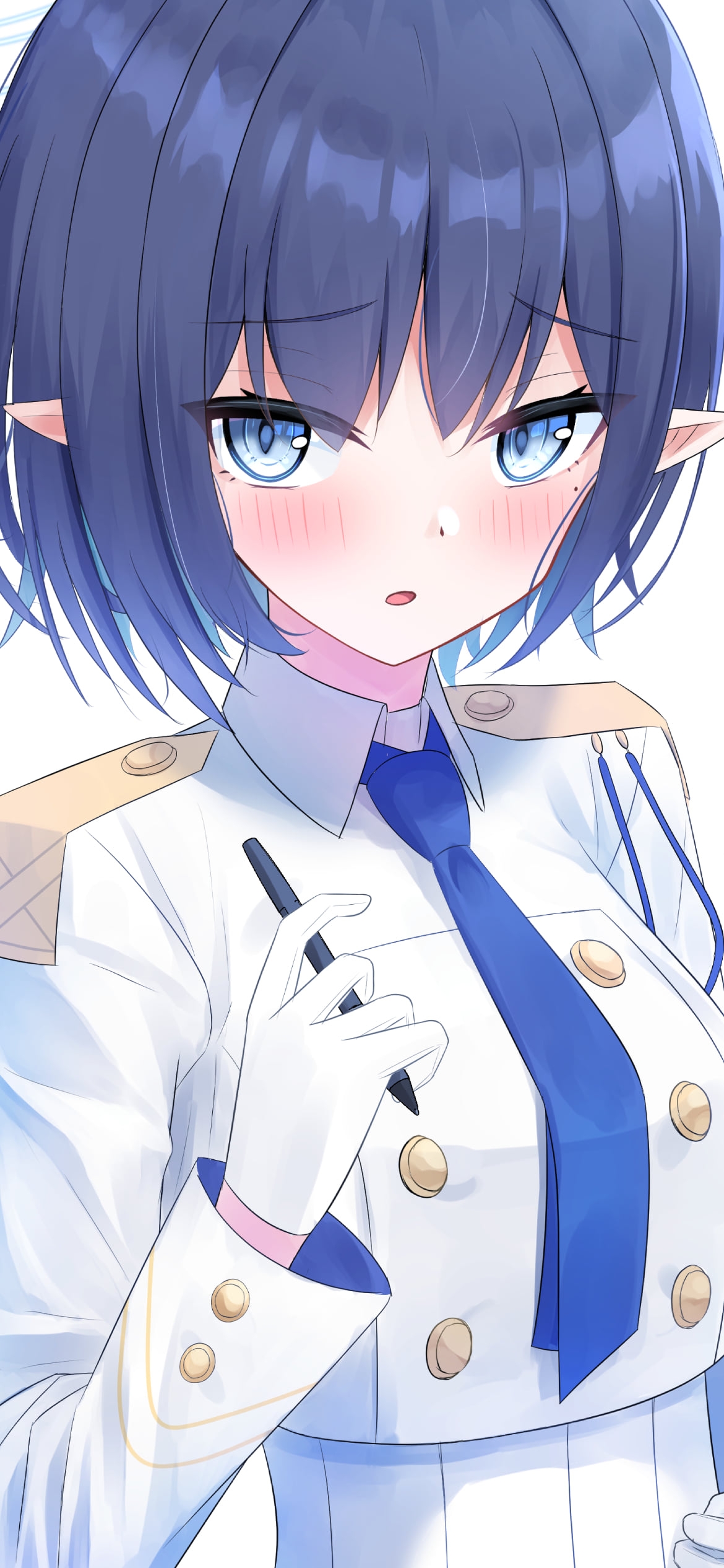 黒いペンを持ち照れている扇喜アオイ / ブルアカ / ブルーアーカイブの1170 x 2532 / スマホ壁紙