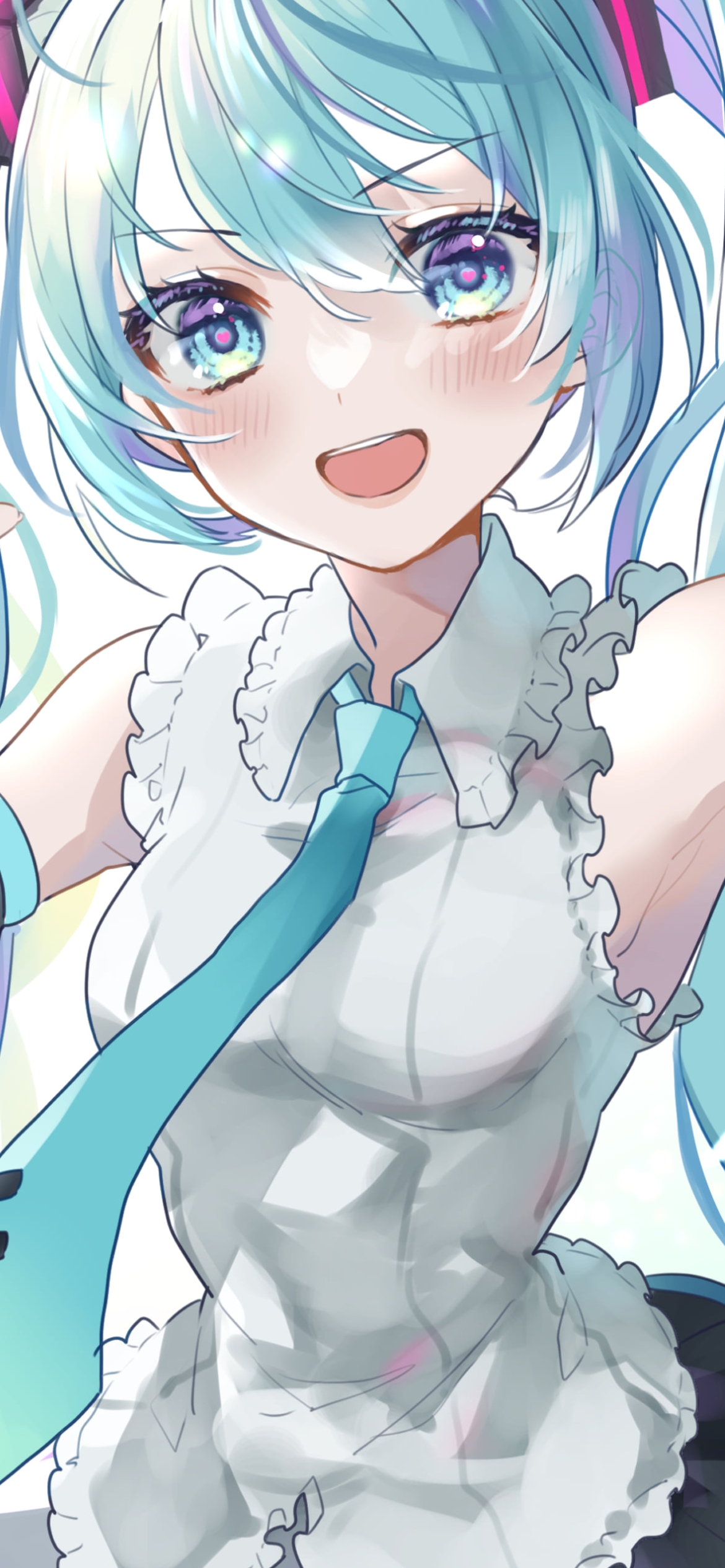 目がキラキラした笑顔の初音ミク / ツインテール / 青い瞳 / ボカロ / ボーカロイドの1170 x 2532 / スマホ壁紙