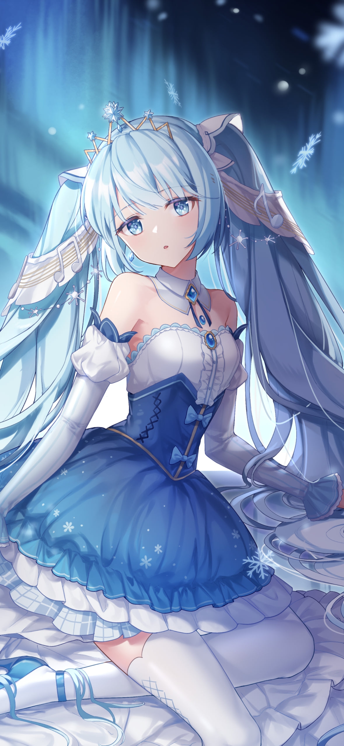 雪の結晶と白と青のドレスを着た可愛い初音ミク / 雪ミク / ボカロ / ボーカロイドの1170 x 2532 / スマホ壁紙