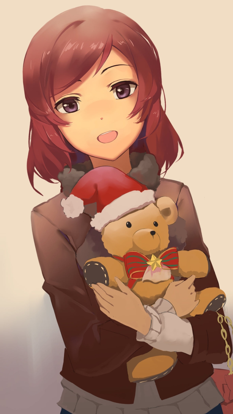 サンタクロースの帽子をかぶった熊のぬいぐるみを抱いた西木野真姫 / ラブライブ!の750 x 1334 / スマホ壁紙