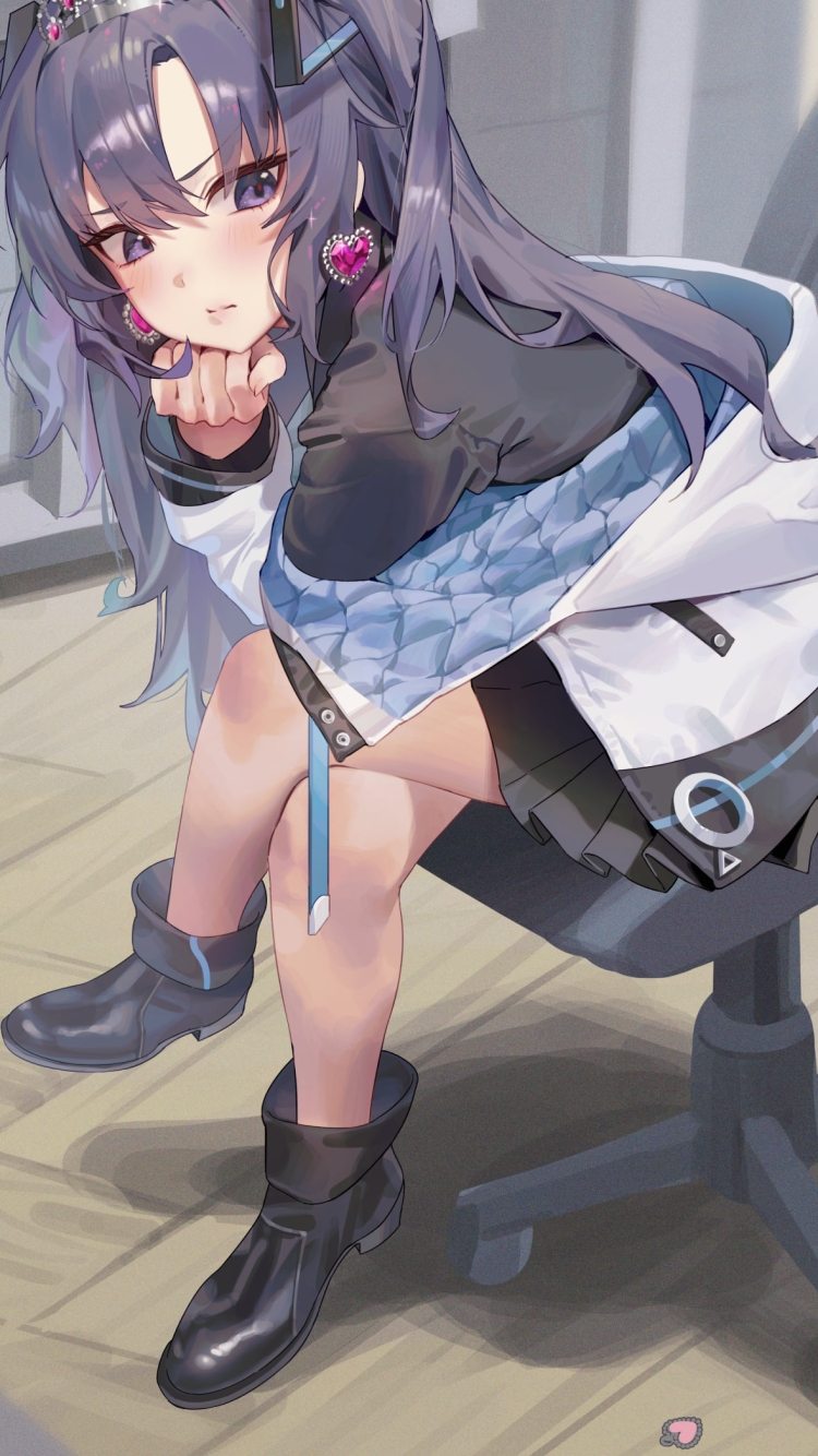 椅子に座る可愛い早瀬ユウカ / ブルーアーカイブの750 x 1334 / スマホ壁紙
