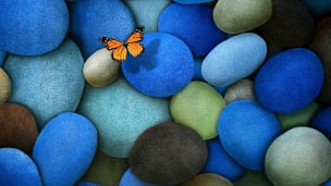 青い石と蝶のデスクトップPC用の壁紙