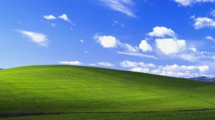 windows xp 綺麗な丘と青空のデスクトップPC用の壁紙