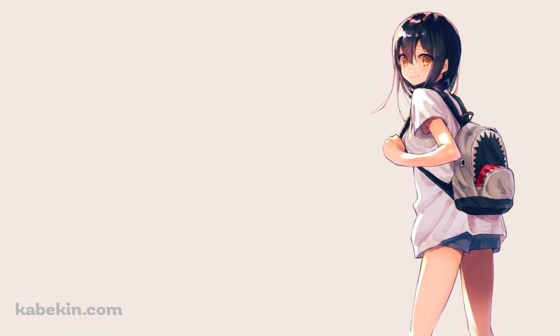 鮫のリュックを背負った女の子の壁紙(800px x 480px) 高画質 PC・デスクトップ用
