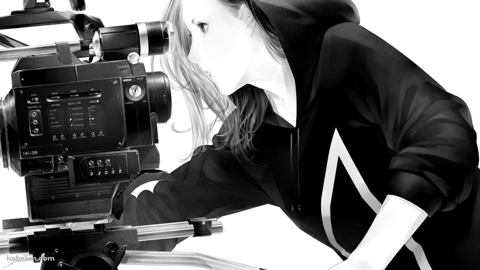 カメラを覗く女性の壁紙(1536px x 864px) 高画質 PC・デスクトップ用