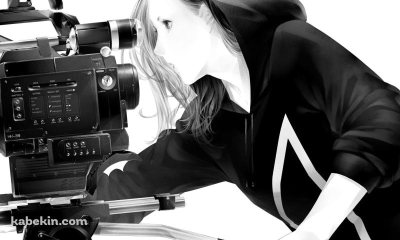 カメラを覗く女性の壁紙(800px x 480px) 高画質 PC・デスクトップ用