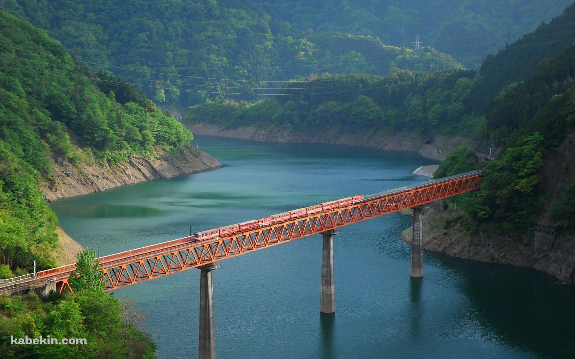 黒部渓谷鉄道の壁紙(1152px x 720px) 高画質 PC・デスクトップ用