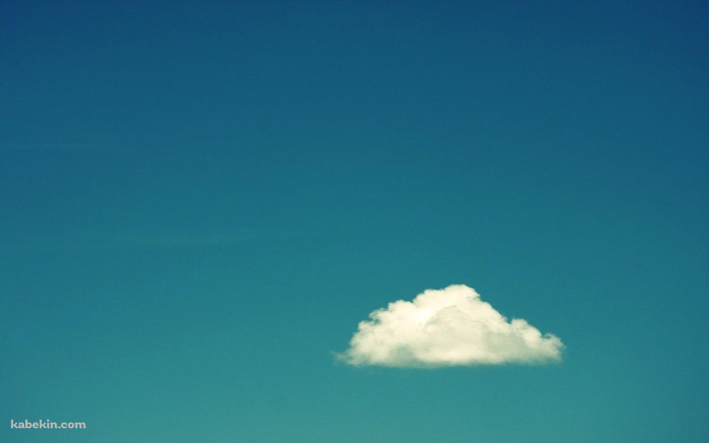 青い空、雲1つの壁紙(1440px x 900px) 高画質 PC・デスクトップ用
