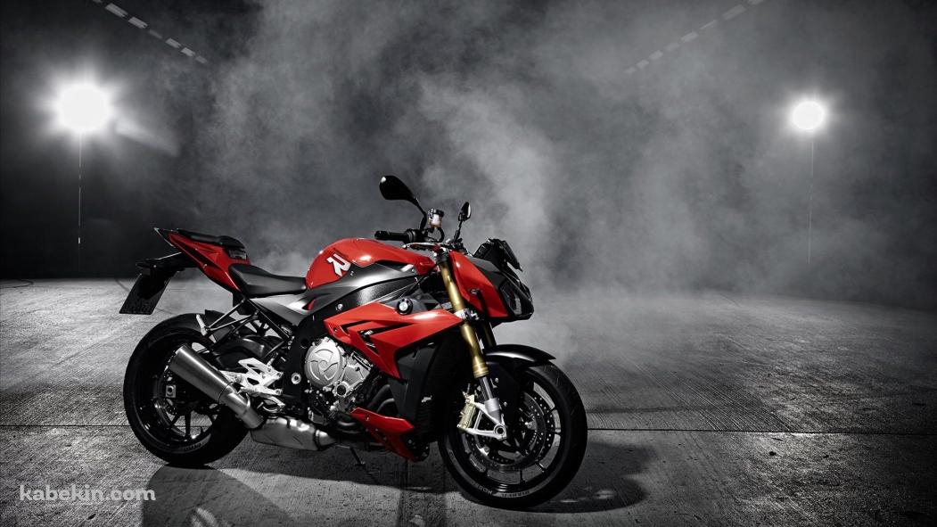 BMW S1000Rの壁紙(1051px x 591px) 高画質 PC・デスクトップ用