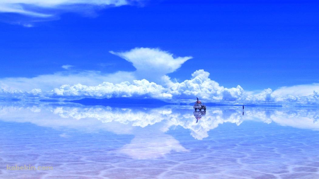 ウユニ湖 鏡面する空の壁紙(1051px x 591px) 高画質 PC・デスクトップ用
