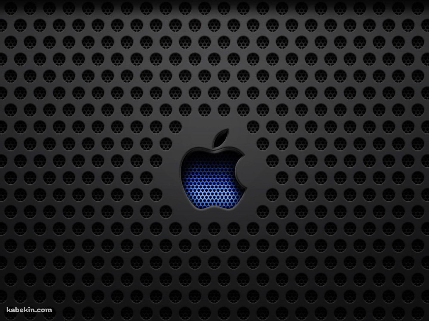 黒い無数の穴が開いているアップル ロゴの壁紙(1440px x 1080px) 高画質 PC・デスクトップ用