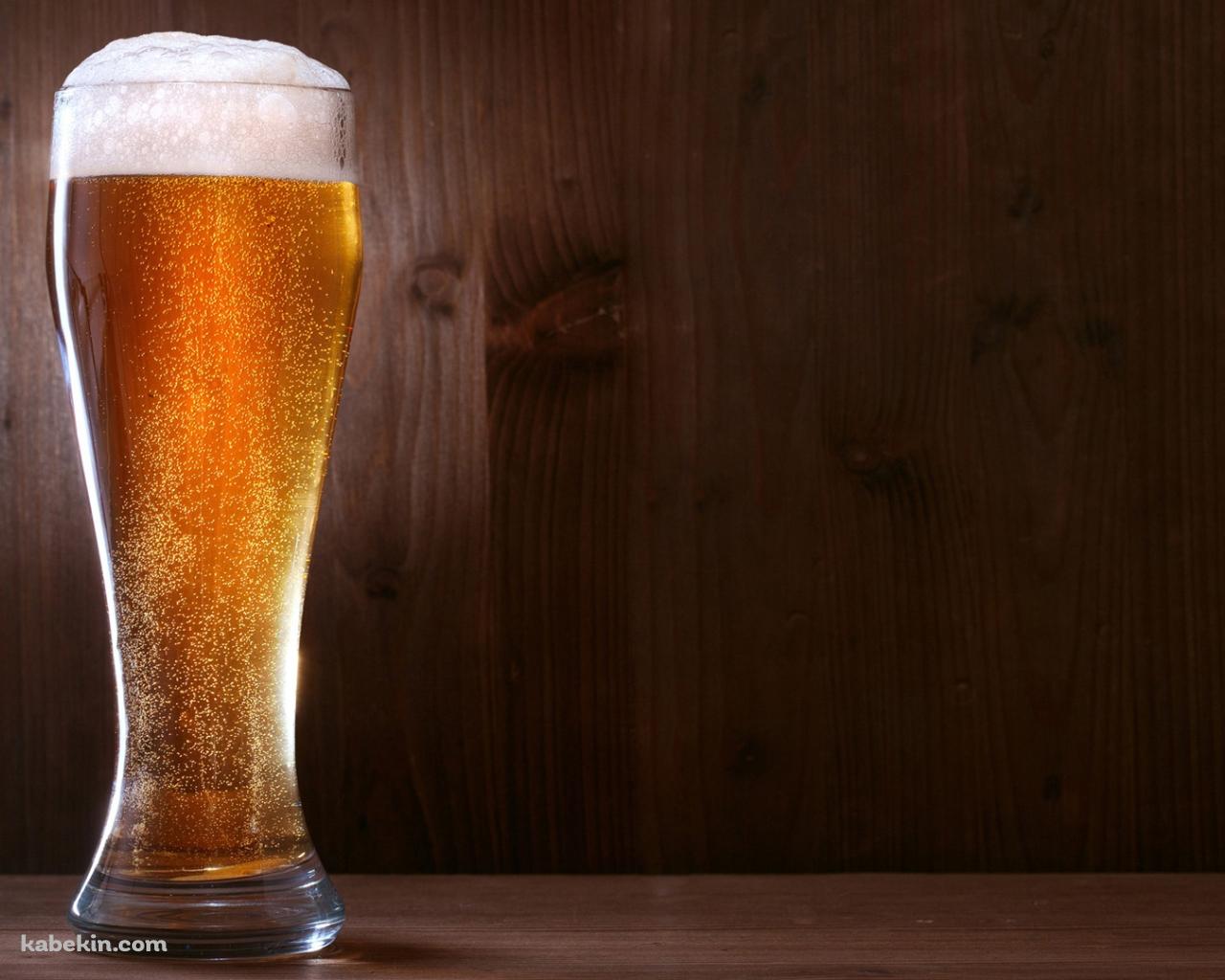 冷えたビールの壁紙(1280px x 1024px) 高画質 PC・デスクトップ用