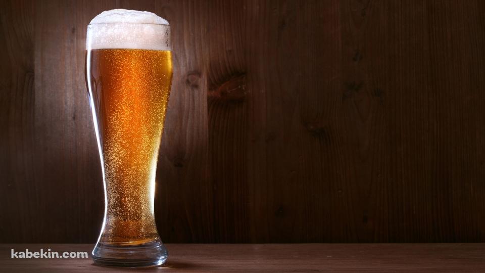 冷えたビールの壁紙(960px x 540px) 高画質 PC・デスクトップ用