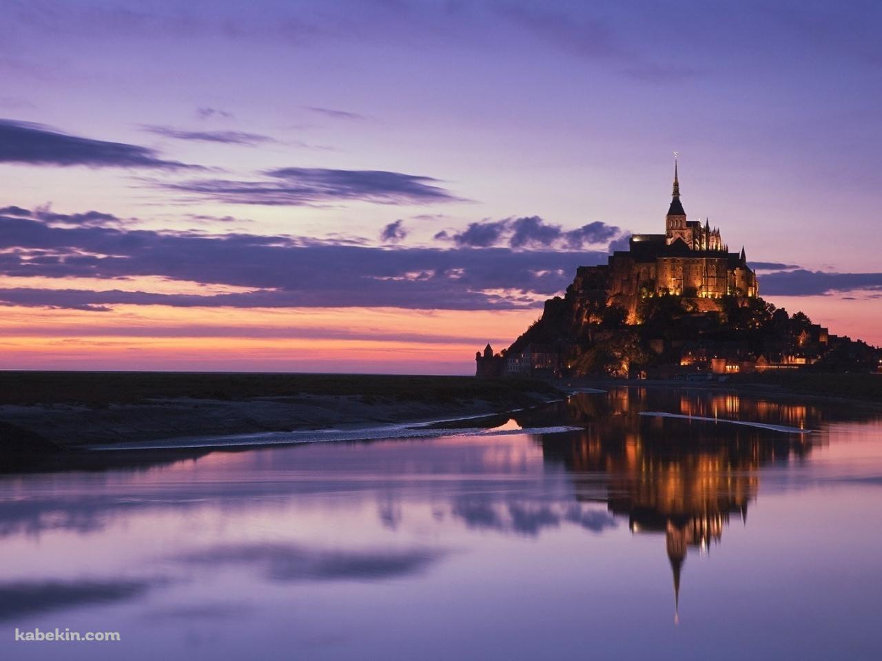 夕暮れ時のモン・サン＝ミシェルの壁紙(1280px x 960px) 高画質 PC・デスクトップ用