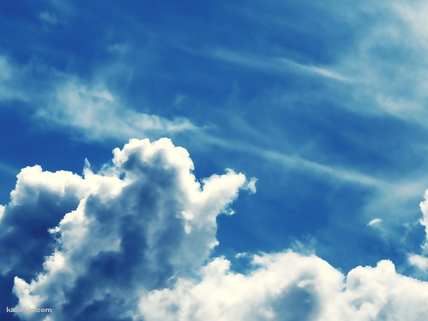 Beautiful Blue Skyの壁紙(1440px x 1080px) 高画質 PC・デスクトップ用