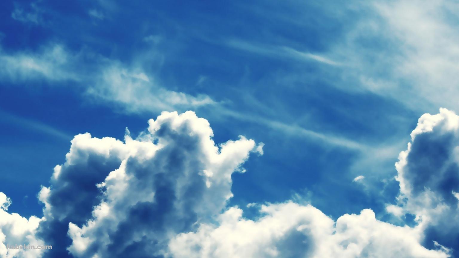 Beautiful Blue Skyの壁紙(1536px x 864px) 高画質 PC・デスクトップ用