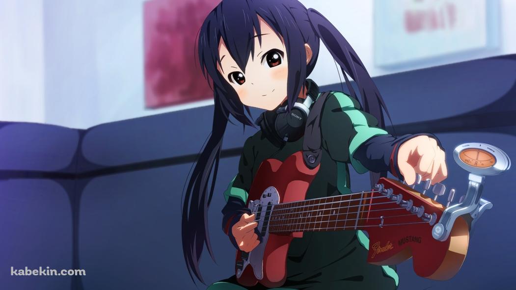 けいおん! 中野 梓 ギターの壁紙(1051px x 591px) 高画質 PC・デスクトップ用