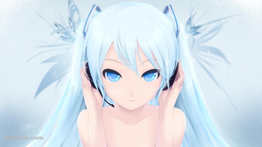 ボカロ 白い初音ミクの壁紙(1051px x 591px) 高画質 PC・デスクトップ用