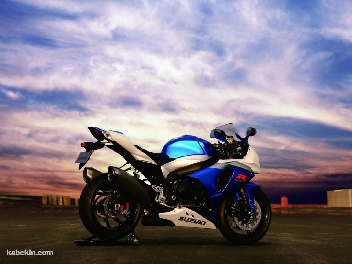 SUZUKI GSX Rの壁紙(1152px x 864px) 高画質 PC・デスクトップ用