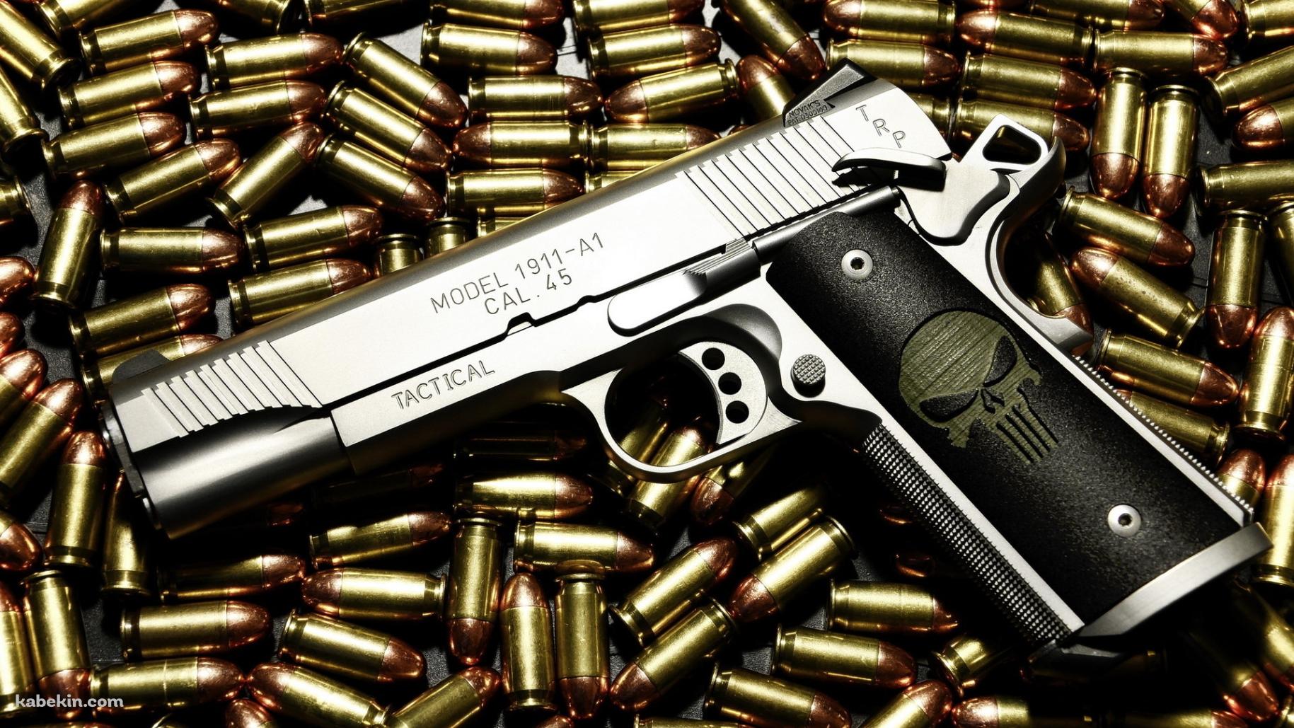 銃と弾丸の壁紙(1829px x 1029px) 高画質 PC・デスクトップ用
