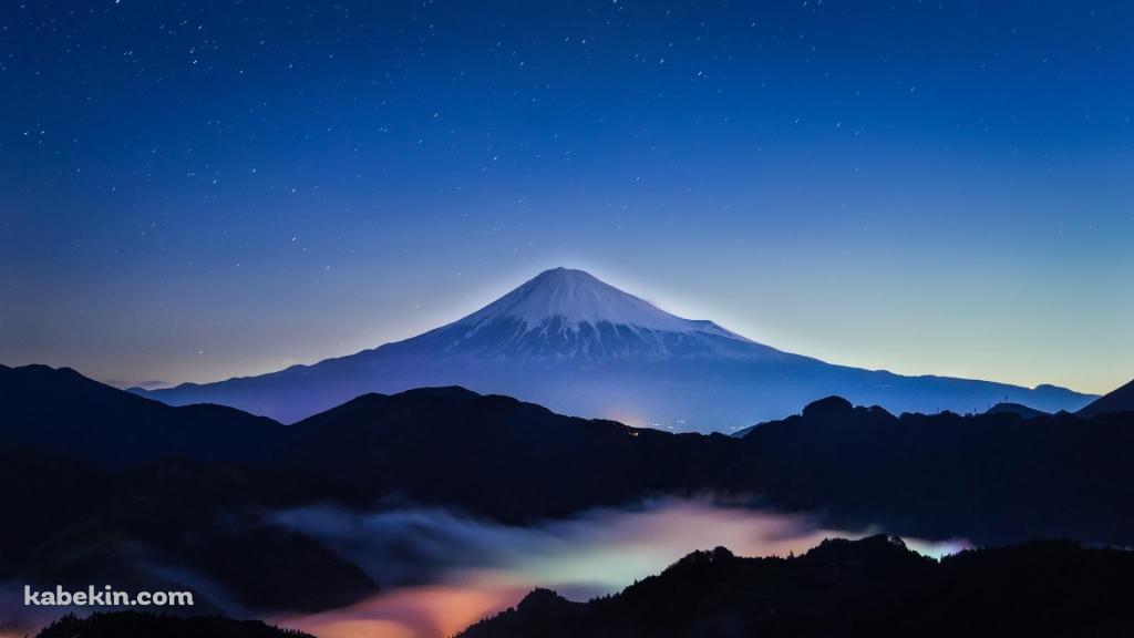 富士山 天の川 絶景の壁紙(1024px x 576px) 高画質 PC・デスクトップ用