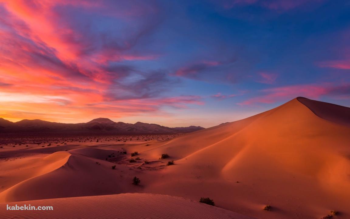 夕暮れ時の砂漠の壁紙(1152px x 720px) 高画質 PC・デスクトップ用