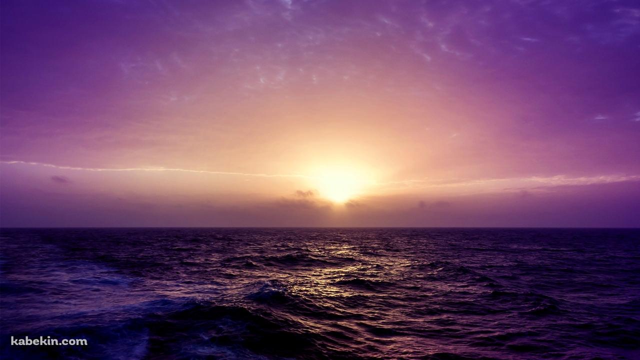 紫の海と夕日の壁紙(1280px x 720px) 高画質 PC・デスクトップ用