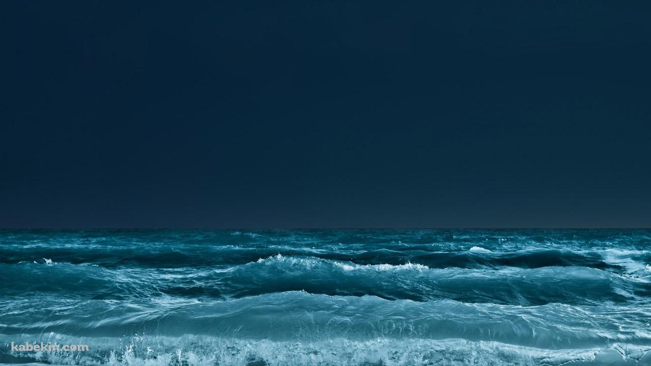 夜の海 押し寄せる波の壁紙(1280px x 720px) 高画質 PC・デスクトップ用