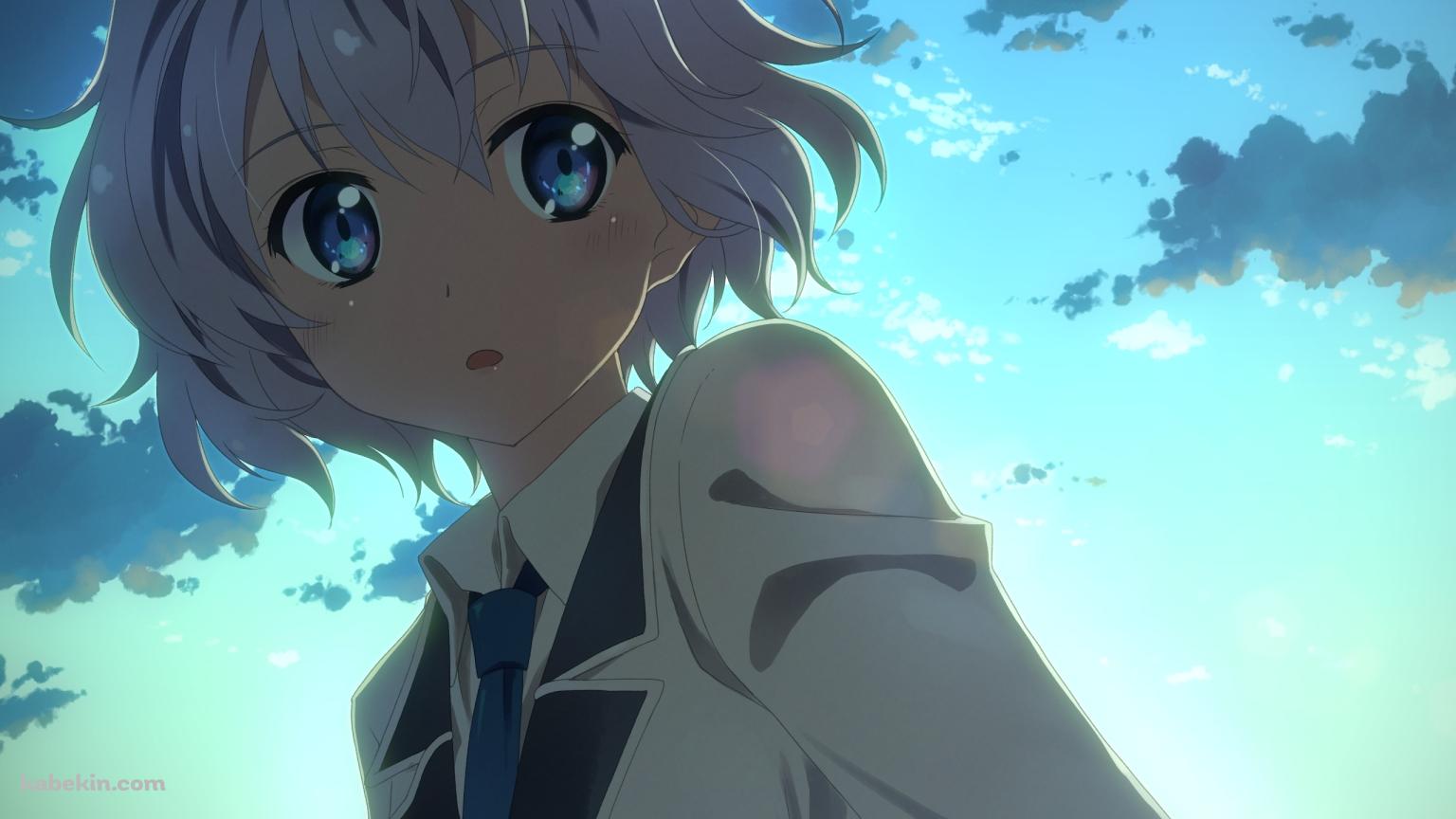 見下ろす青い瞳の少女の壁紙(1536px x 864px) 高画質 PC・デスクトップ用
