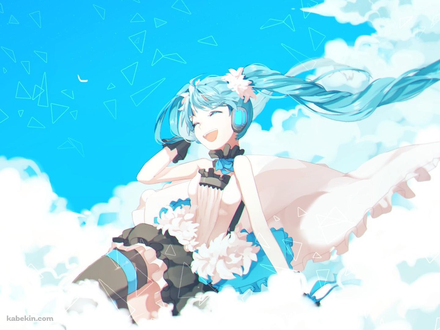 青空と初音ミクの壁紙(1440px x 1080px) 高画質 PC・デスクトップ用
