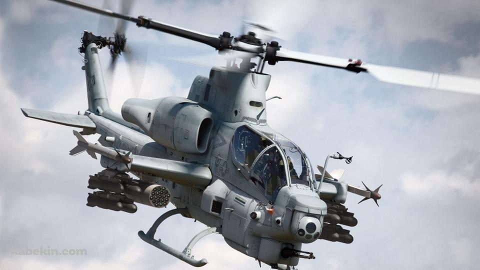 戦闘ヘリの壁紙(960px x 540px) 高画質 PC・デスクトップ用