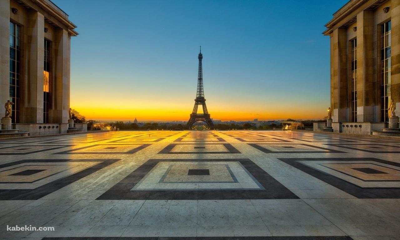 フランス / パリ / エッフェル塔の壁紙(1280px x 768px) 高画質 PC・デスクトップ用