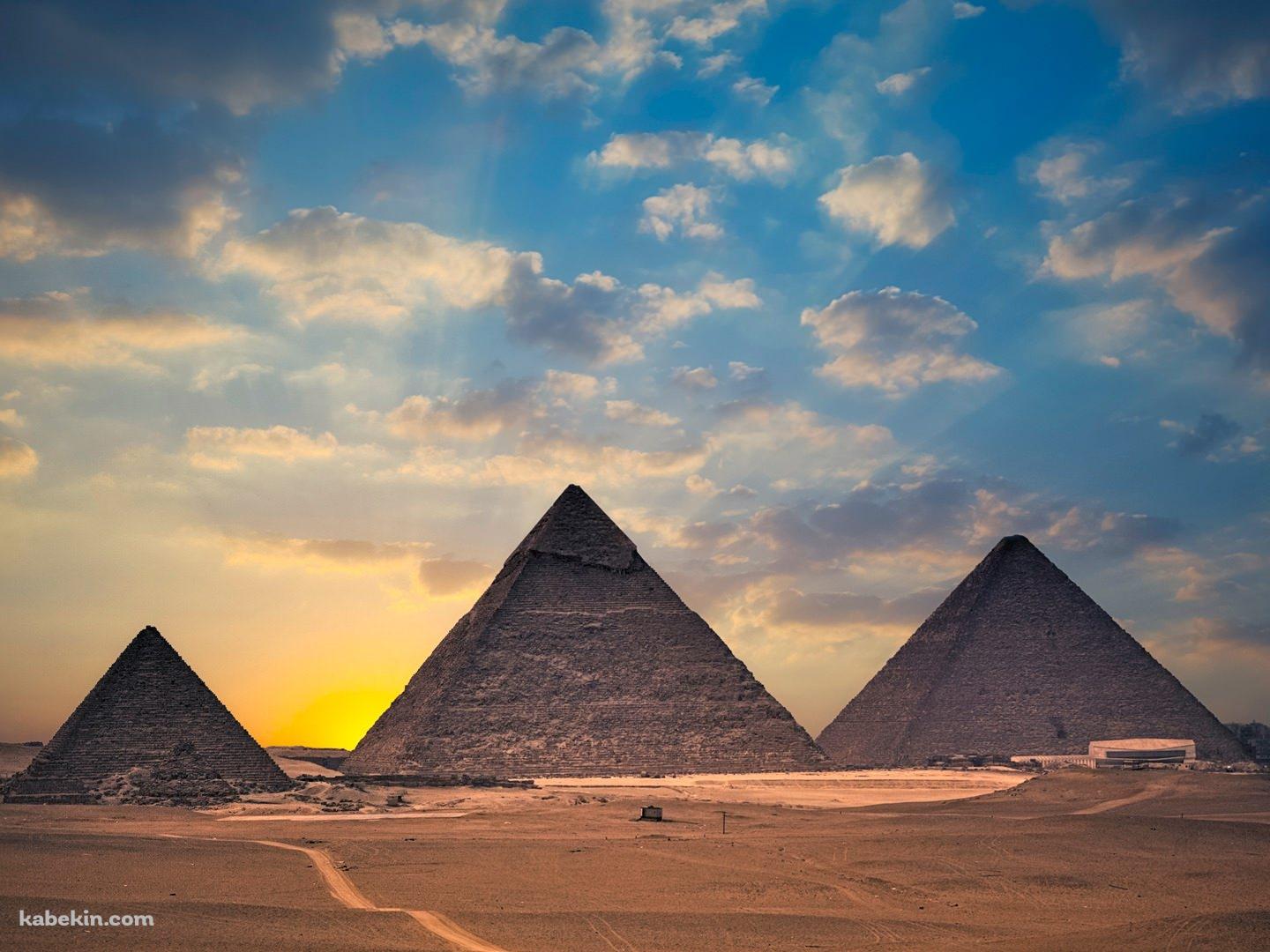 エジプトのピラミッドの壁紙(1440px x 1080px) 高画質 PC・デスクトップ用