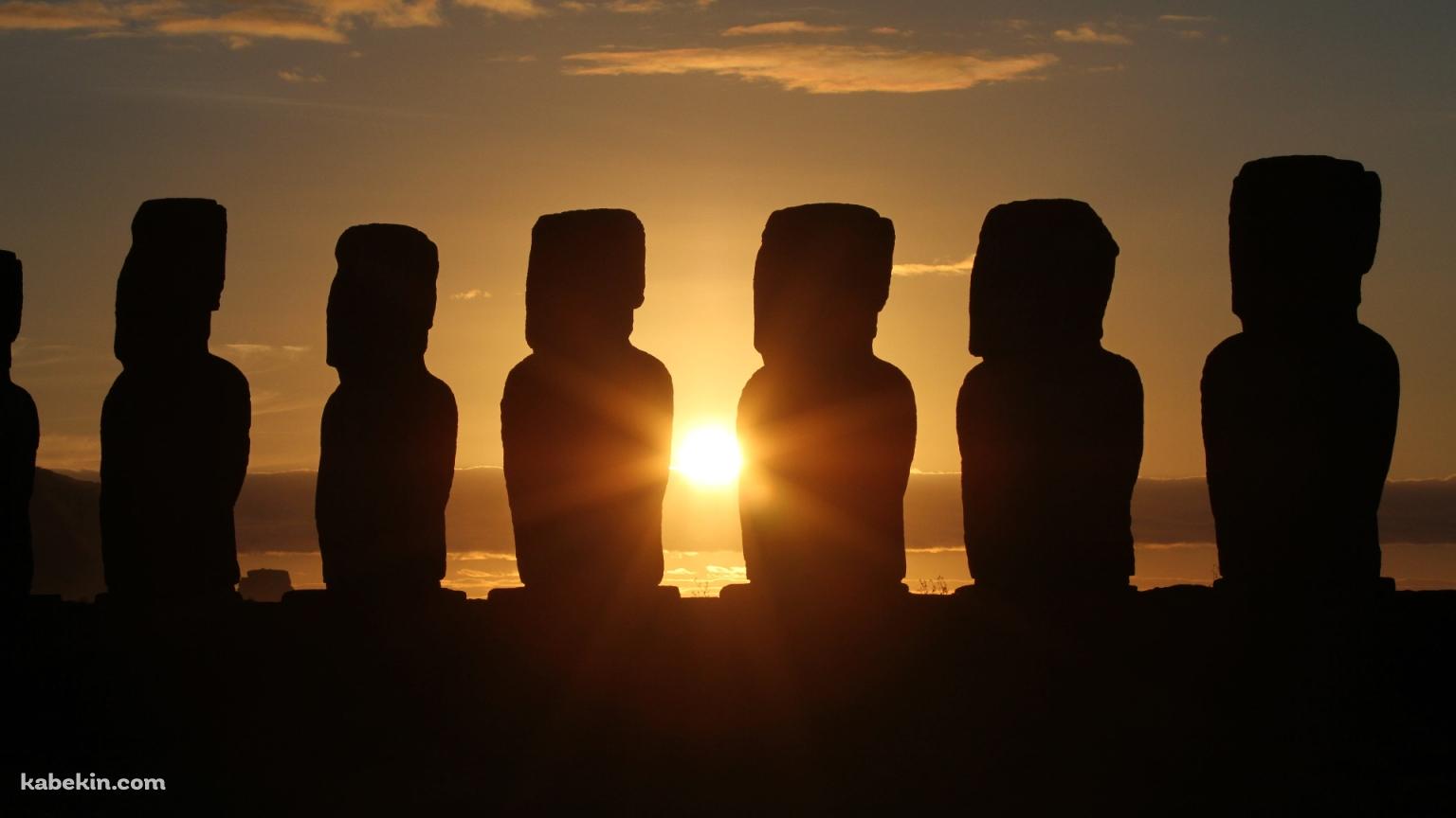 イースター島 パスクア島 夕陽とモアイ像の壁紙(1536px x 864px) 高画質 PC・デスクトップ用