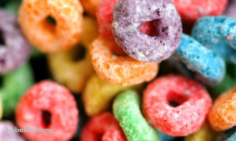 ポップなリング型キャンディー 飴の壁紙(800px x 480px) 高画質 PC・デスクトップ用