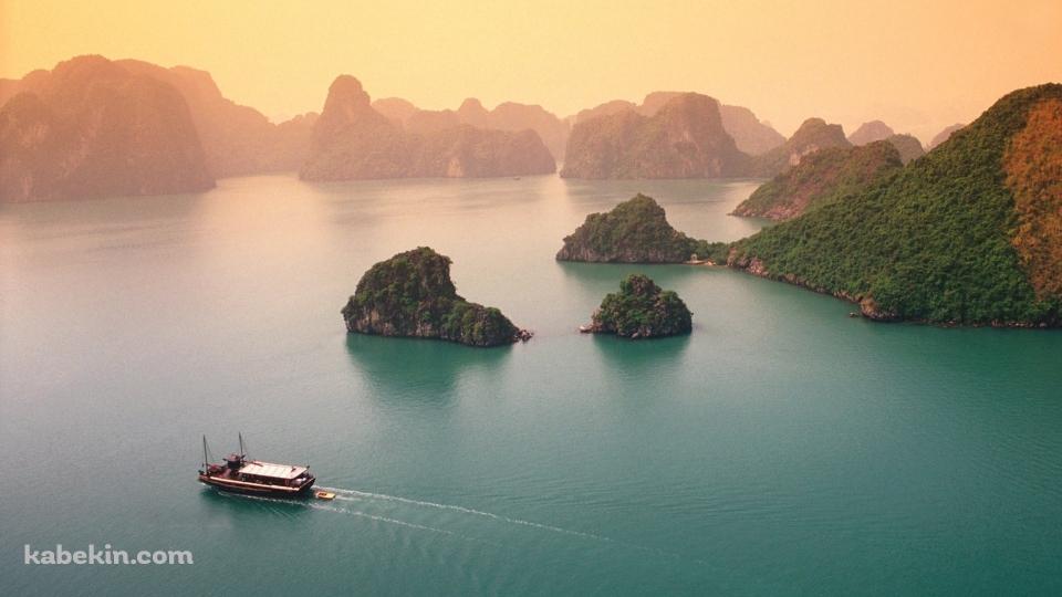 ベトナム ハロン湾の壁紙(960px x 540px) 高画質 PC・デスクトップ用
