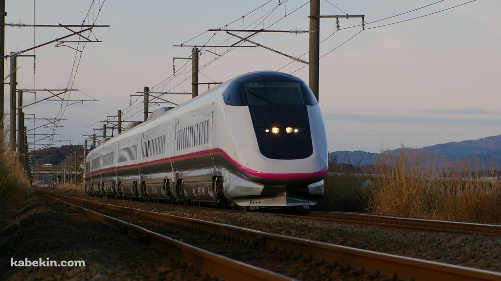 かっこいい電車の壁紙(1024px x 576px) 高画質 PC・デスクトップ用