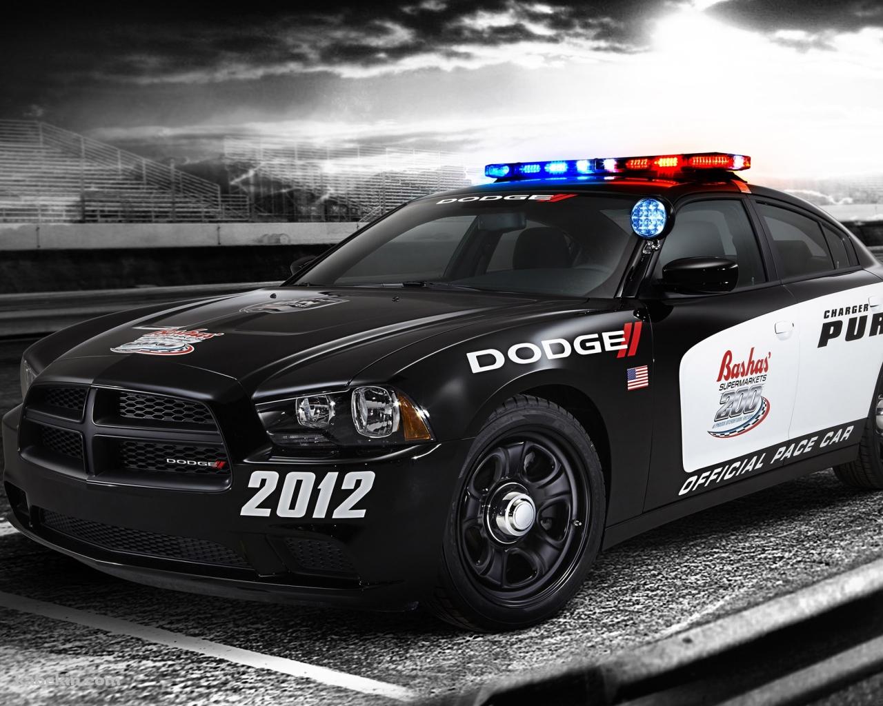 ダッジ 警察車両 パトカーの壁紙(1280px x 1024px) 高画質 PC・デスクトップ用