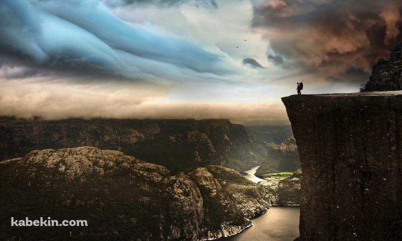 断崖に立つ戦士の壁紙(800px x 480px) 高画質 PC・デスクトップ用