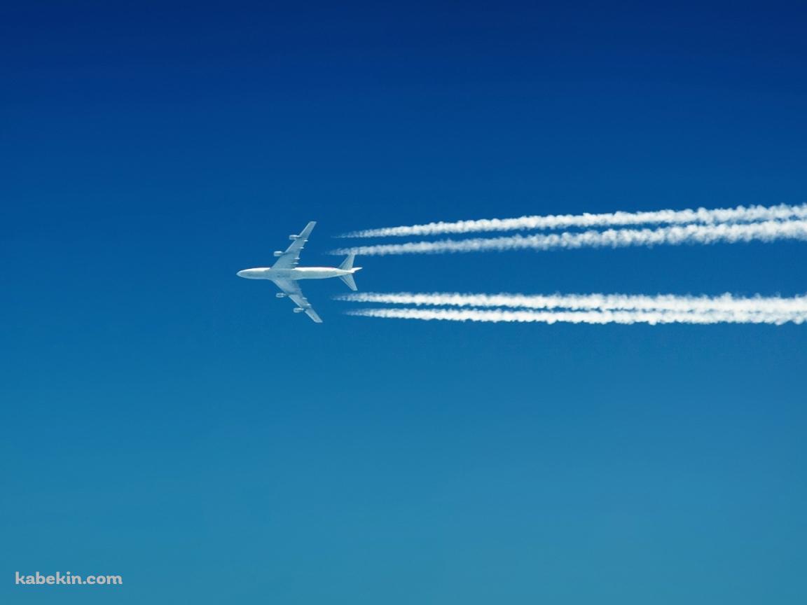 飛行機 青空 飛行機雲の壁紙(1152px x 864px) 高画質 PC・デスクトップ用