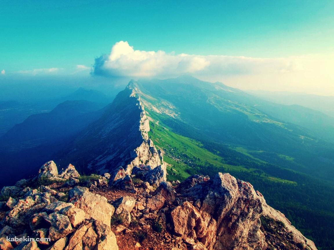 尖った山の峰の壁紙(1152px x 864px) 高画質 PC・デスクトップ用