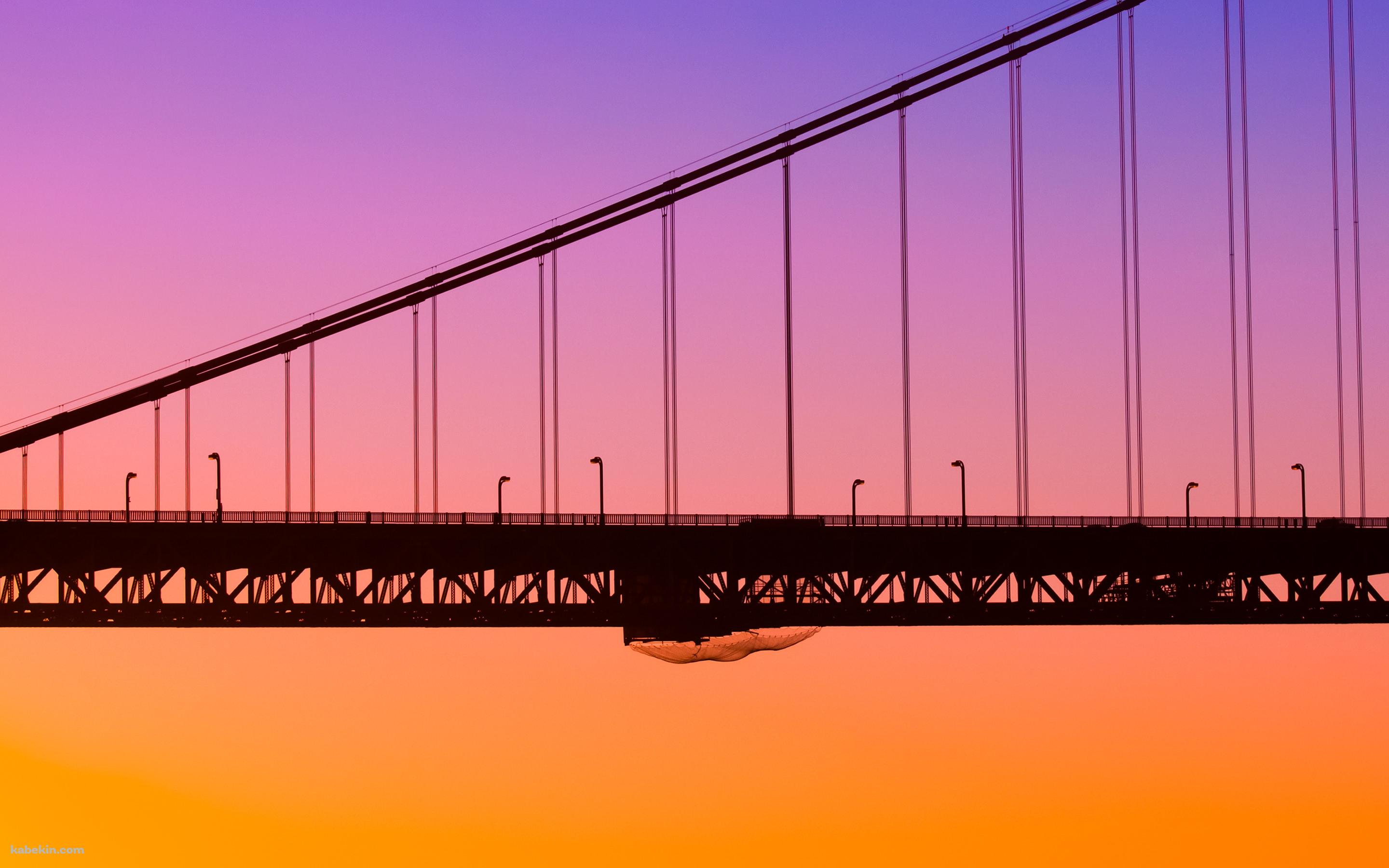 夕焼けに染まる橋の壁紙(2880px x 1800px) 高画質 PC・デスクトップ用
